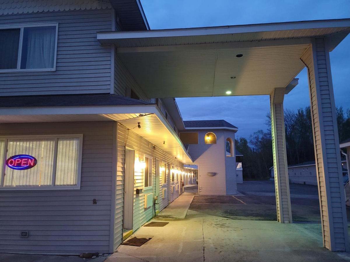 Mackinaw Budget